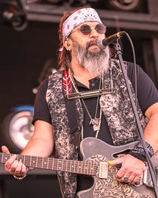 Steve Earle Newberry